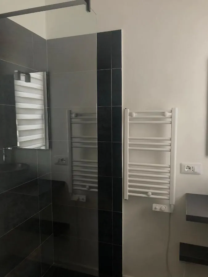 Blaxej, Nel Cuore Di Verona, Moderno Ed Elegante, 4 Posti Letto, Wi-Fi, Self Check In Apartment 0*, Verona