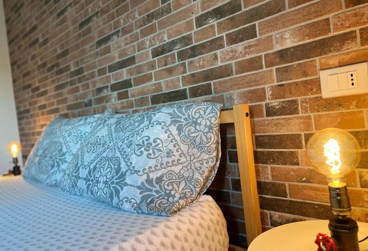 Blaxej, Nel Cuore Di Verona, Moderno Ed Elegante, 4 Posti Letto, Wi-Fi, Self Check In Apartment