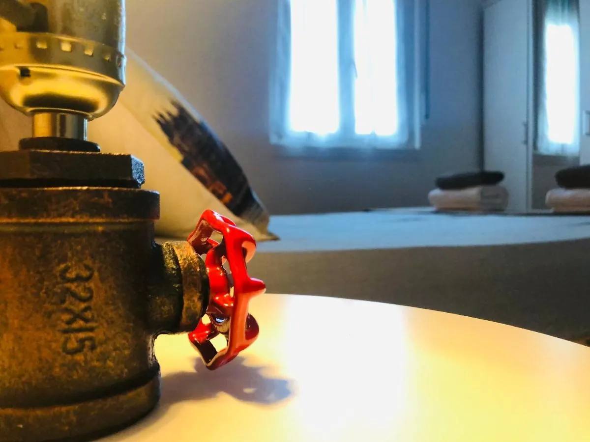 Blaxej, Nel Cuore Di Verona, Moderno Ed Elegante, 4 Posti Letto, Wi-Fi, Self Check In Appartement