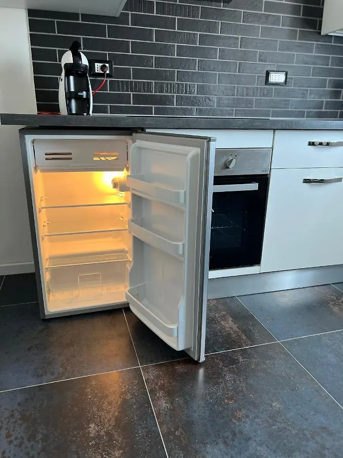 Blaxej, Nel Cuore Di Verona, Moderno Ed Elegante, 4 Posti Letto, Wi-Fi, Self Check In Appartement Verona